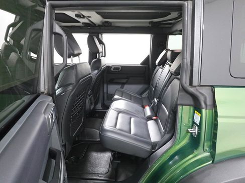 Certified 2025 Ford Bronco Badlands image 24