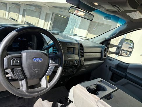 Used 2017 Ford F350 XL w/ Power Equipment Group AWD/4WD image 19