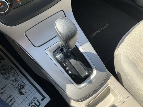 Used 2015 Nissan Sentra SV w/ Style Package image 34