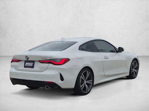 Used 2021 BMW 430i Coupe w/ Convenience Package RWD image 3