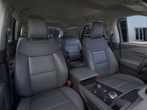 New 2026 Ford Explorer Active w/ Active Comfort Package image 10