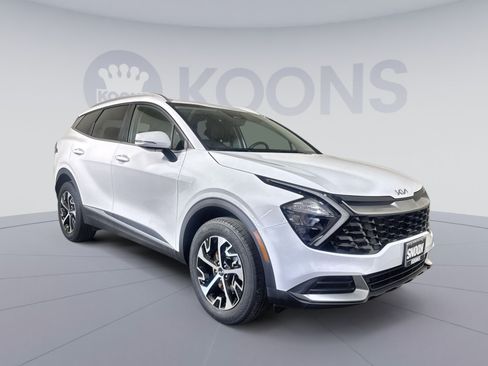 Used 2023 Kia Sportage EX AWD/4WD image 10