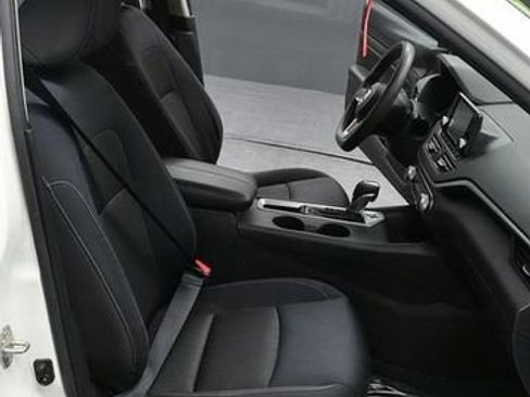 Used 2021 Nissan Altima 2.5 S FWD image 26