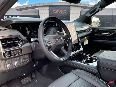 New 2026 GMC Yukon Elevation w/ Elevation Premium Package image 7