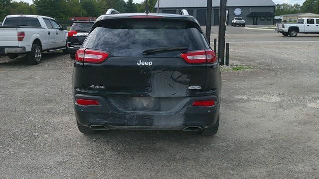 Used 2016 Jeep Cherokee Latitude w/ Safety/Convenience Group AWD/4WD image 4
