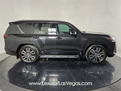 New 2026 Lexus LX 600 4WD w/ Luxury Package