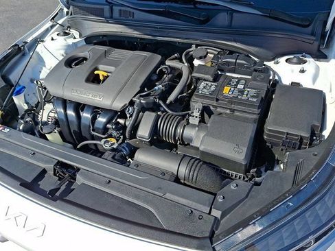 Used 2023 Kia Forte LXS FWD image 32