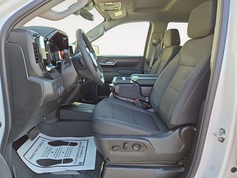 New 2026 Chevrolet Silverado 1500 LT w/ Z71 Off-Road Package image 2