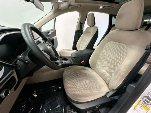 Used 2020 Ford Escape SE AWD/4WD image 18