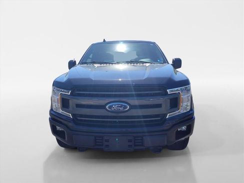 Used 2019 Ford F150 XLT w/ Equipment Group 302A Luxury AWD/4WD image 8