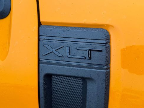 New 2026 Ford Maverick XLT w/ Black Appearance Package image 19