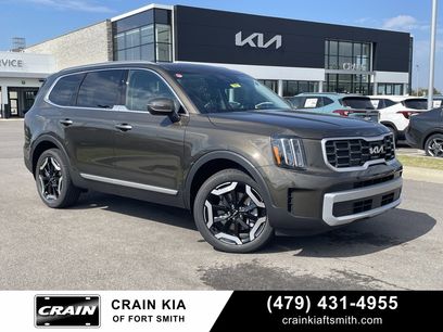 New 2025 Kia Telluride S