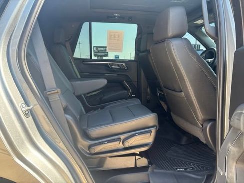 Used 2026 Chevrolet Tahoe Z71 w/ Comfort Package AWD/4WD image 14