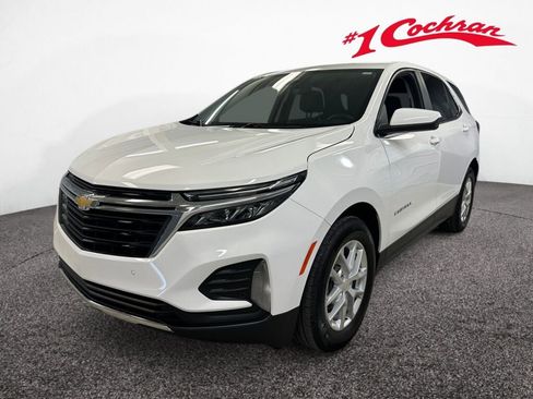 Certified 2024 Chevrolet Equinox LT w/ LPO, Floor Liner Package image 34