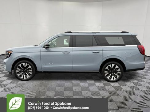 New 2026 Ford Expedition Max Platinum w/ Driver's Package image 9