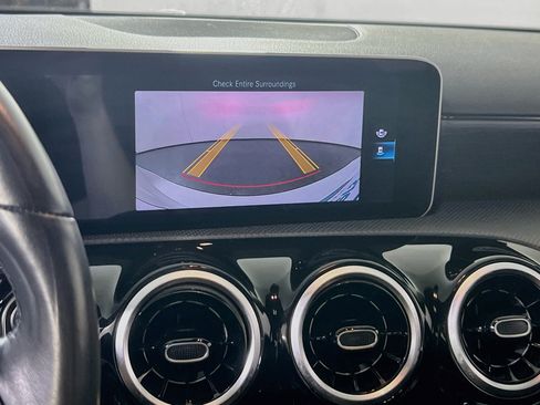 Used 2019 Mercedes-Benz A 220 4MATIC image 13