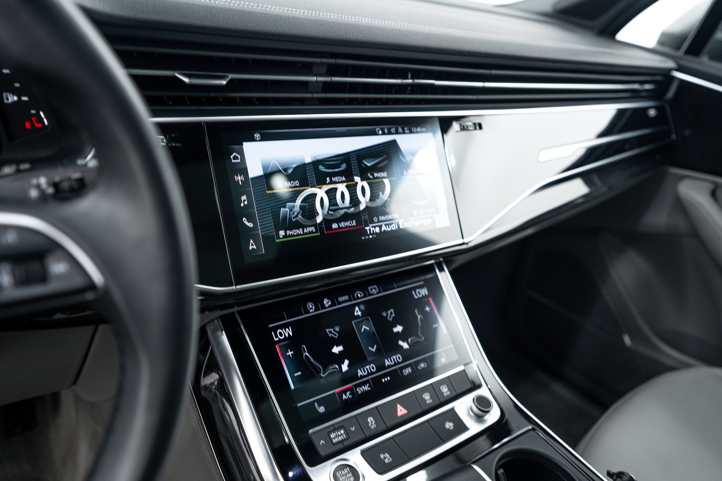 Certified 2023 Audi Q7 2.0T Premium Plus w/ Premium Plus Package AWD/4WD image 13