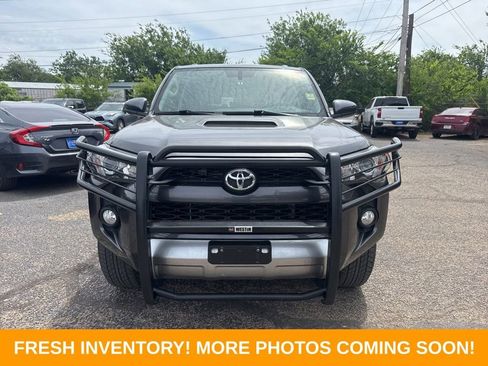 Used 2019 Toyota 4Runner TRD Off-Road AWD/4WD image 7