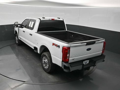 Used 2023 Ford F250 XL w/ FX4 Off-Road Package image 23