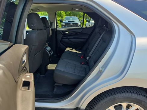 Used 2020 Chevrolet Equinox LT AWD/4WD image 24