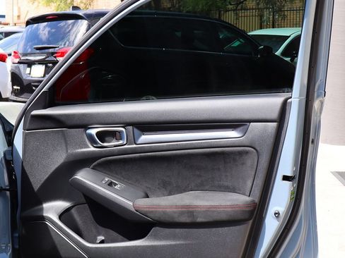 Used 2025 Honda Civic Type R image 30