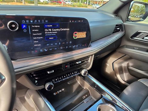 New 2025 Chevrolet Tahoe Premier image 16