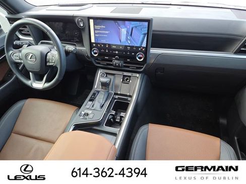 Certified 2024 Lexus GX 550 w/ Accessory Package (31) image 35