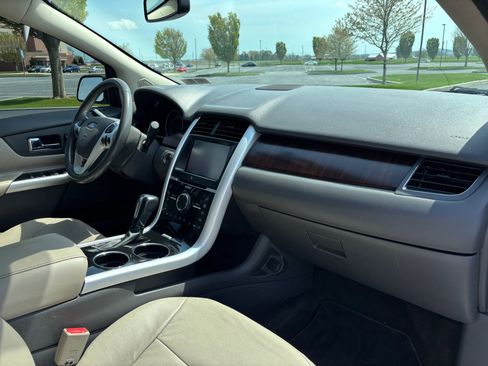 Used 2013 Ford Edge Limited image 20