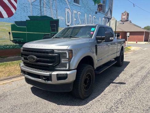 Used 2020 Ford F250 Lariat AWD/4WD image 2