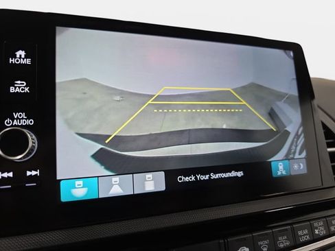 Used 2025 Honda Odyssey EX-L image 21