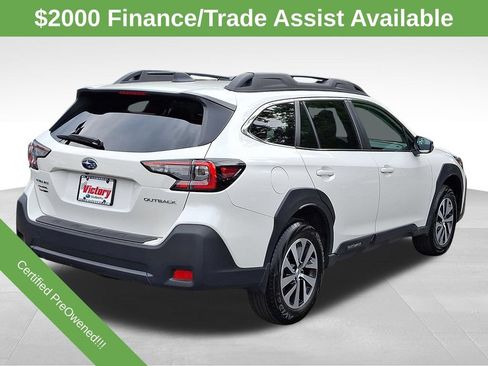 Used 2025 Subaru Outback Premium AWD/4WD image 6