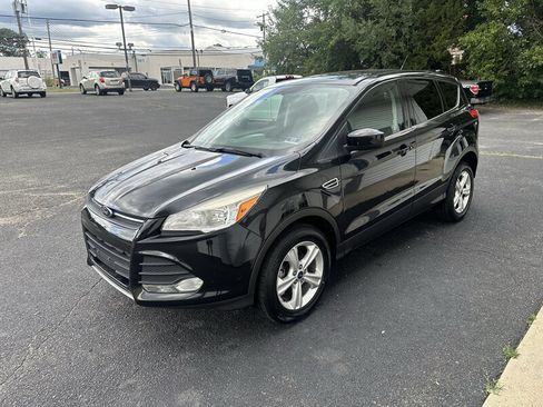 Used 2014 Ford Escape SE FWD image 3
