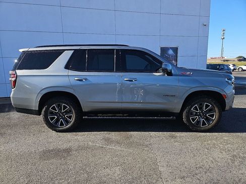 Used 2023 Chevrolet Tahoe Z71 w/ Luxury Package image 9