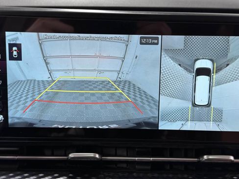 Used 2023 Kia Carnival SX Prestige image 27