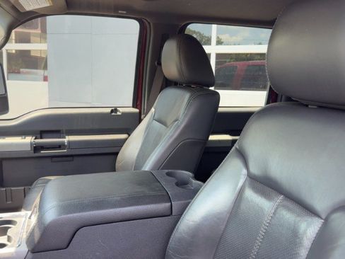 Used 2011 Ford F250 Lariat w/ Lariat Ultimate Pkg AWD/4WD image 9