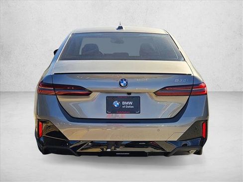 New 2026 BMW 530i w/ M Sport Package image 7