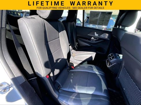 Used 2024 Mercedes-Benz GLS 450 4MATIC image 23