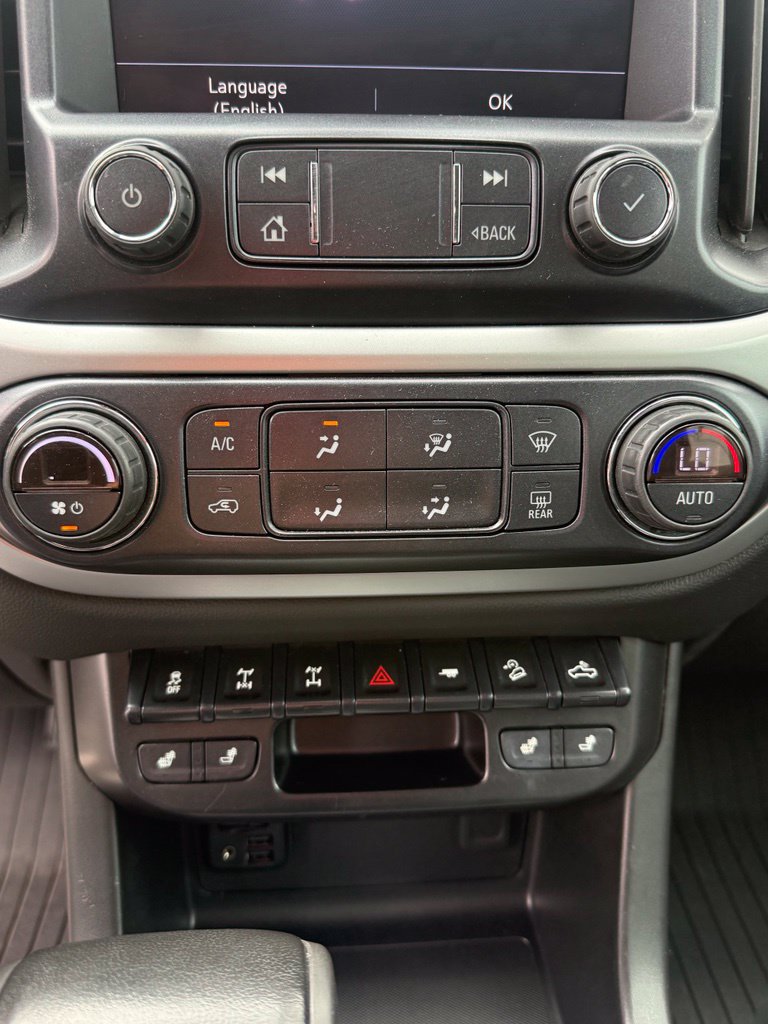 Used 2021 Chevrolet Colorado ZR2 w/ Colorado ZR2 Bison Edition AWD/4WD image 19