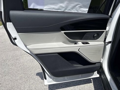 New 2026 Lincoln Nautilus Premier w/ Equipment Group 102A image 13