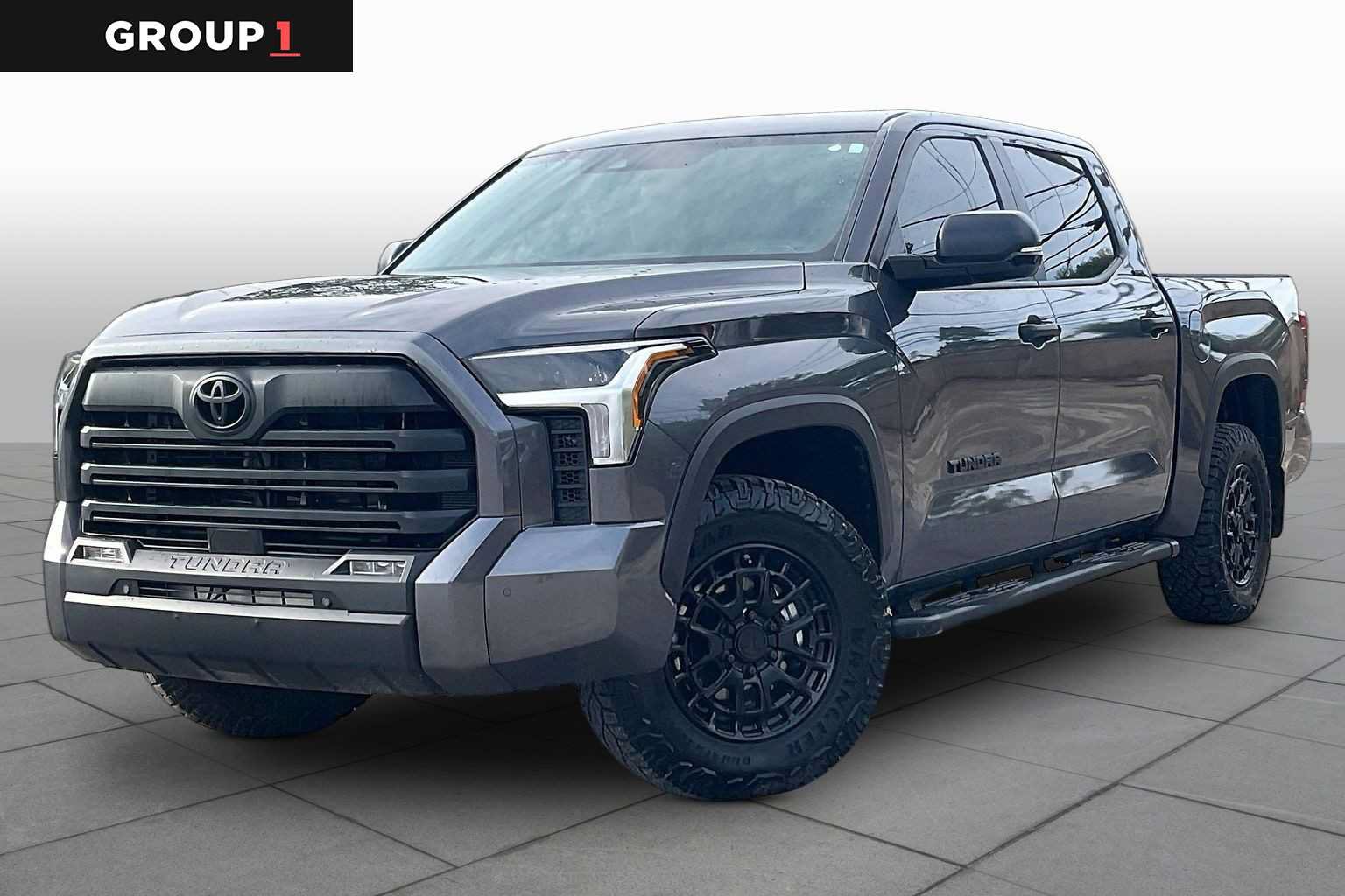 Used 2025 Toyota Tundra SR5 AWD/4WD image 1