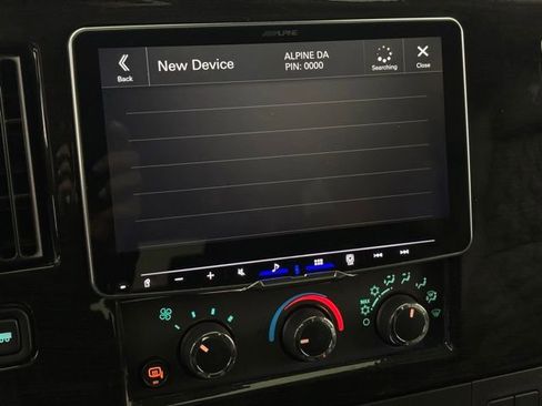 New 2026 GMC Savana 2500 RWD image 33