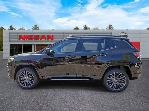 Used 2022 Jeep Compass High Altitude AWD/4WD image 5