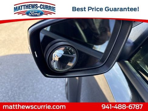 Used 2014 Volkswagen Beetle R-Line FWD image 8