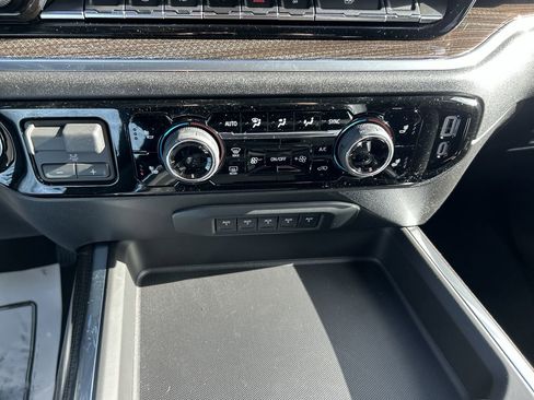 New 2026 Chevrolet Silverado 3500 LT image 29