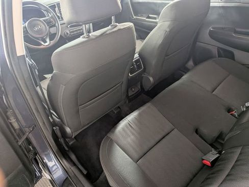 Used 2017 Kia Sportage LX image 22