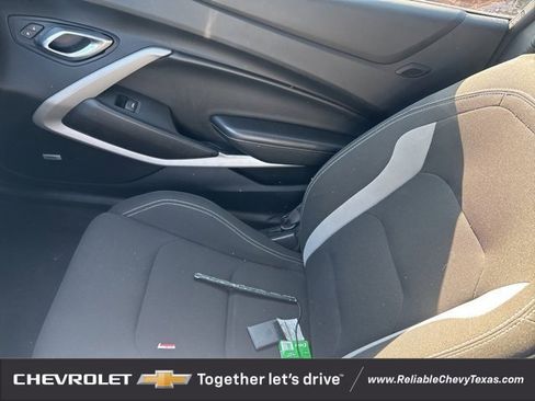 Used 2019 Chevrolet Camaro LT w/ 1LE Track Performance Package image 18