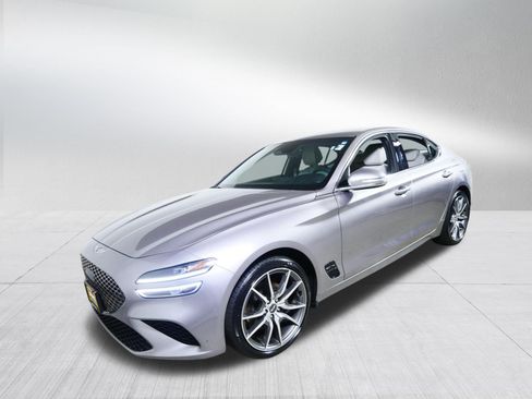 Used 2023 Genesis G70 2.0T AWD/4WD image 3
