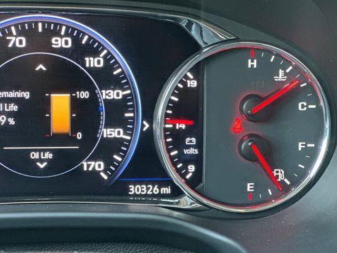 Certified 2023 GMC Acadia Denali w/ Denali Ultimate Package image 28