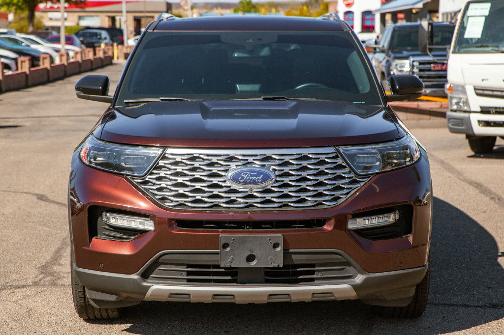 Used 2020 Ford Explorer Platinum w/ Premium Technology Package AWD/4WD image 3