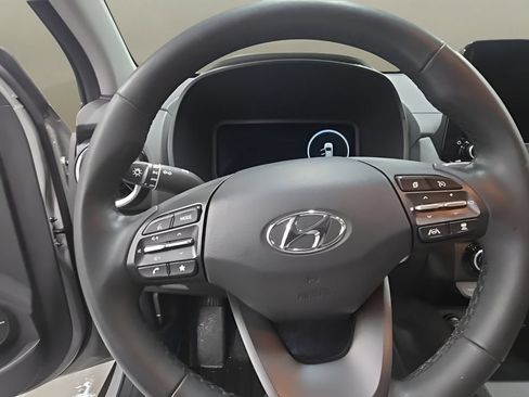 Certified 2022 Hyundai Kona Limited AWD/4WD image 30
